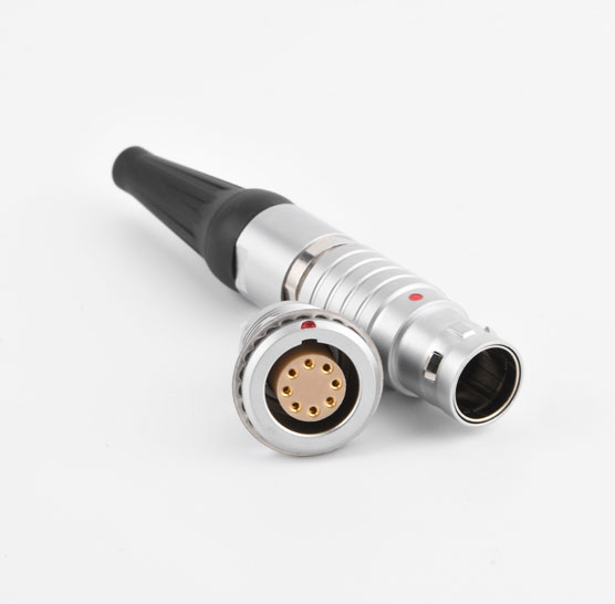 1688798396144503.jpg 2B8芯插頭+插座.jpg